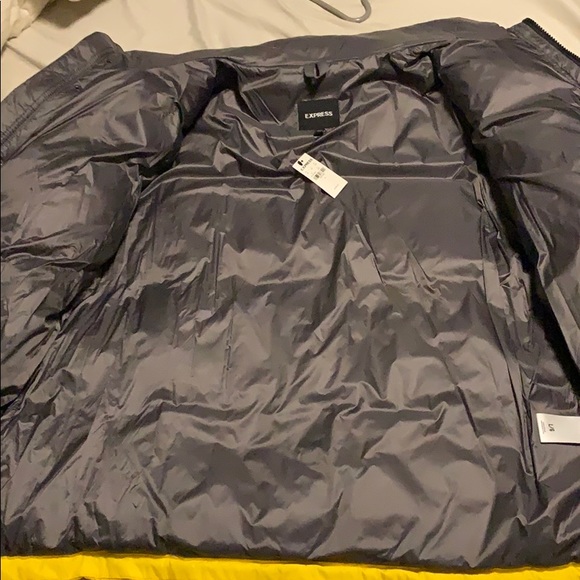 Yellow Down , puffer racket - Picture 4 of 5